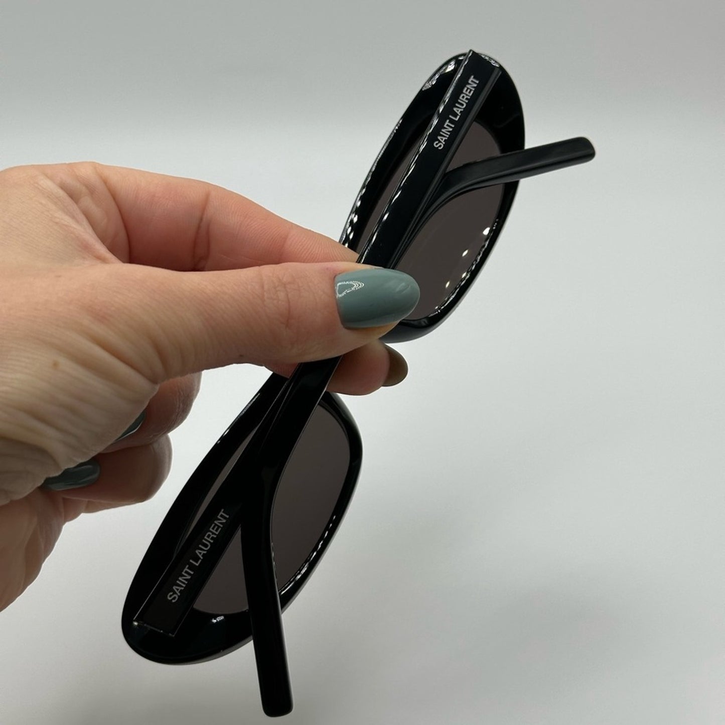 Saint Laurent Sunglasses SL557 SHADE 001 Black