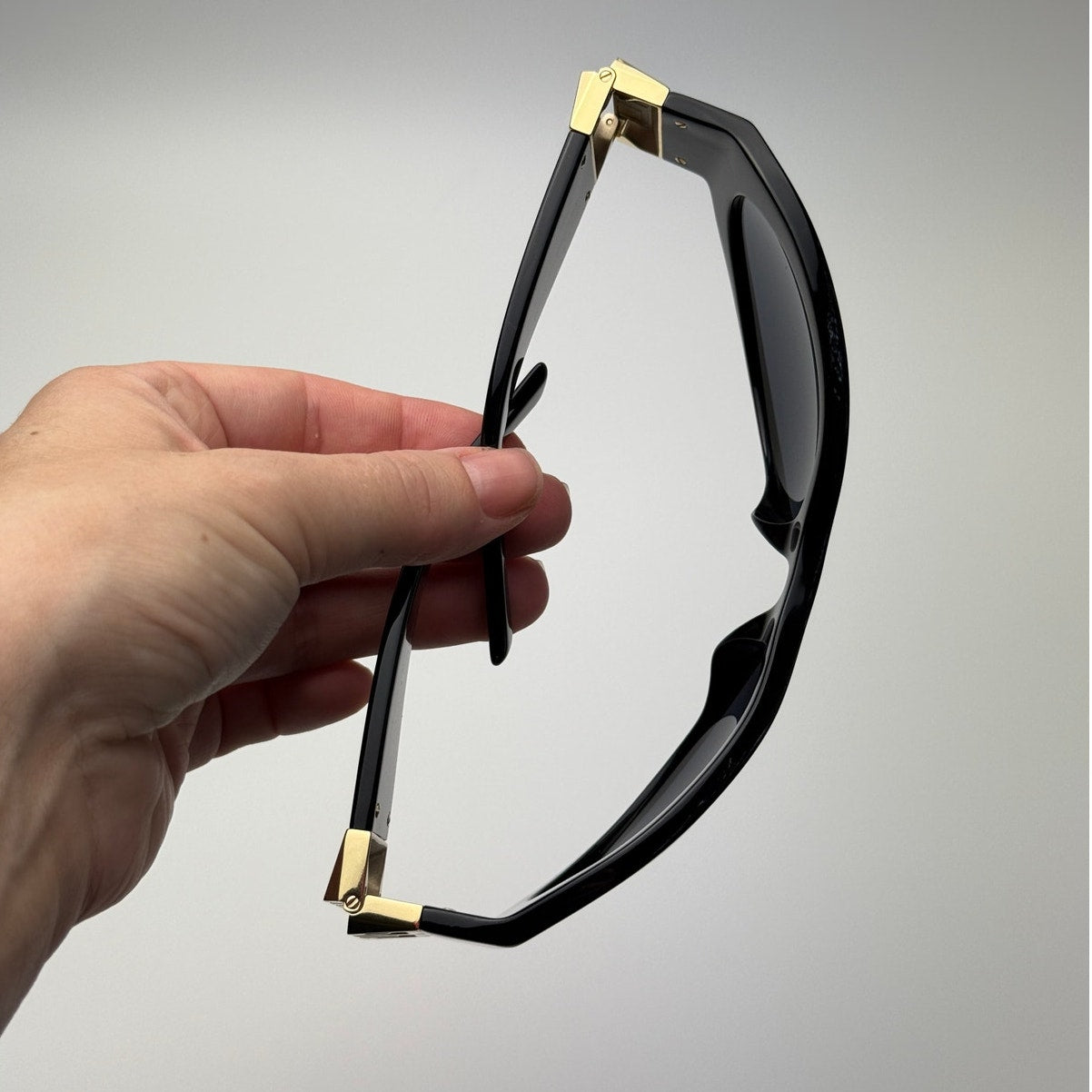 Givenchy Sunglasses GV40073I 01A Shiny Black/Gold/Grey Unisex