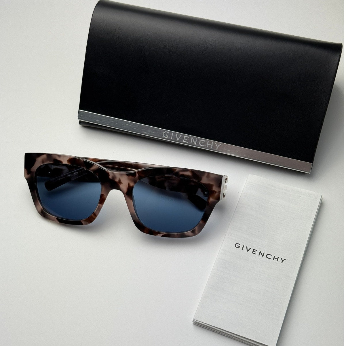 Givenchy Sunglasses GV40072I 55V Coloured Havana/Blue