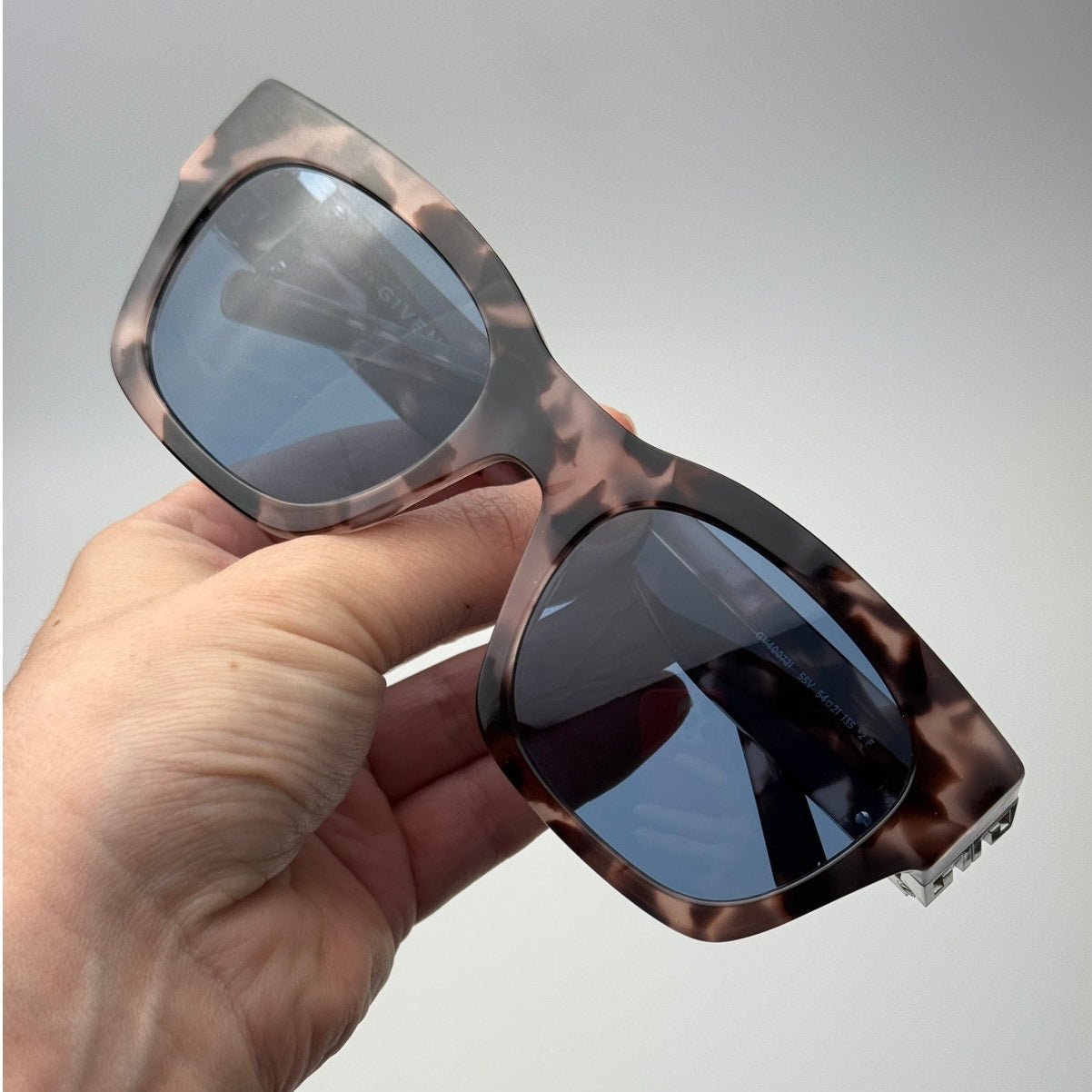 Givenchy Sunglasses GV40072I 55V Coloured Havana/Blue