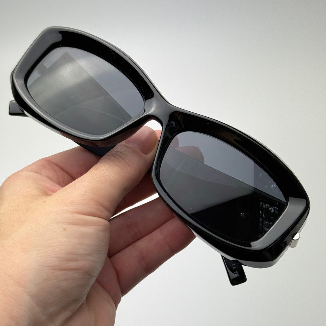 Givenchy Sunglasses GV40044U 01A Black Grey Unisex