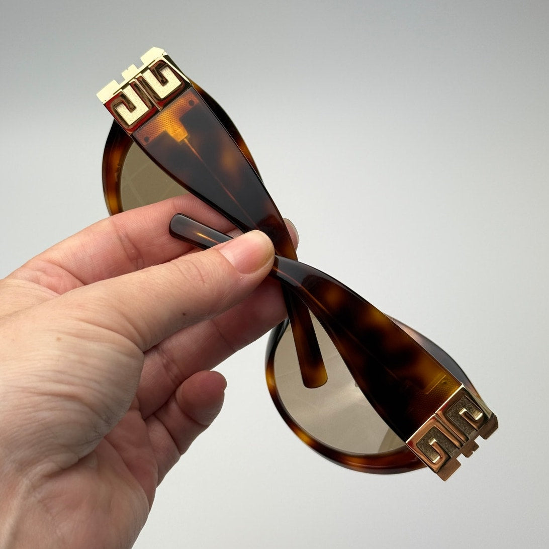 Givenchy Sunglasses GV40073I 53E Havana/Brown Unisex