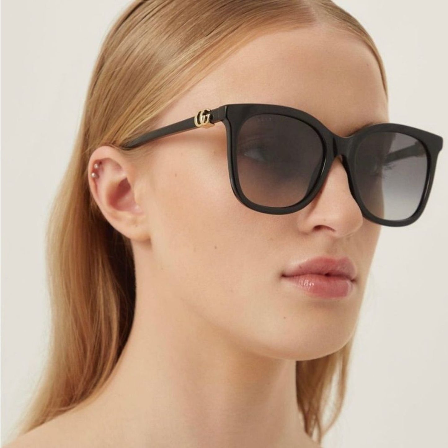 Gucci Sunglasses GG1071S 001 Black/Grey Women