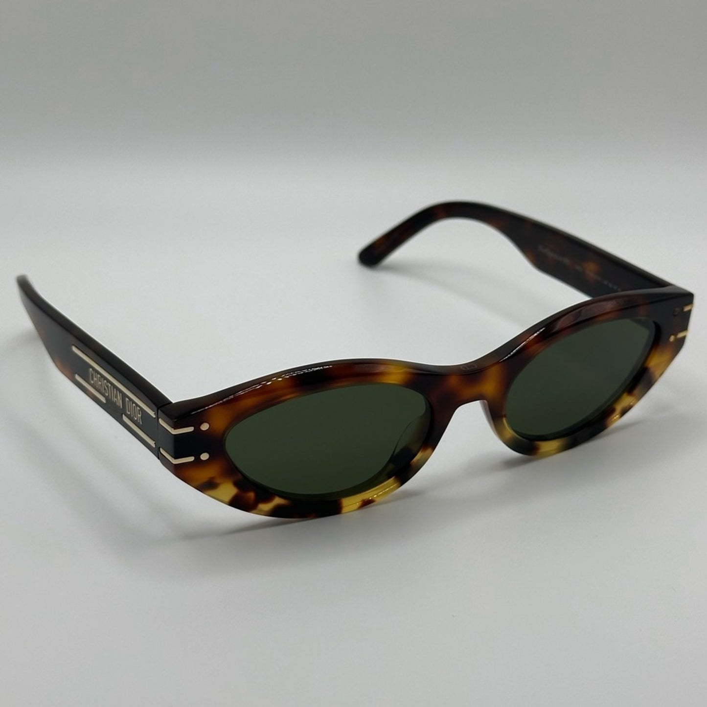 Dior Sunglasses CD40104I 53N Diorsignature B5I Women