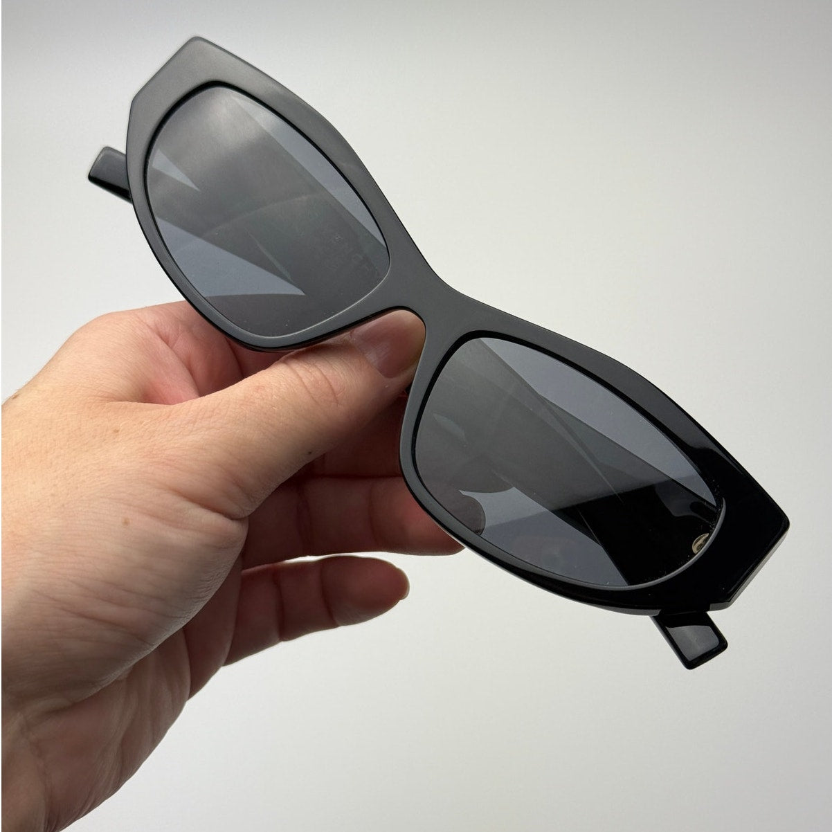 Givenchy Sunglasses GV40078I 01A Shiny Black/Gold Women
