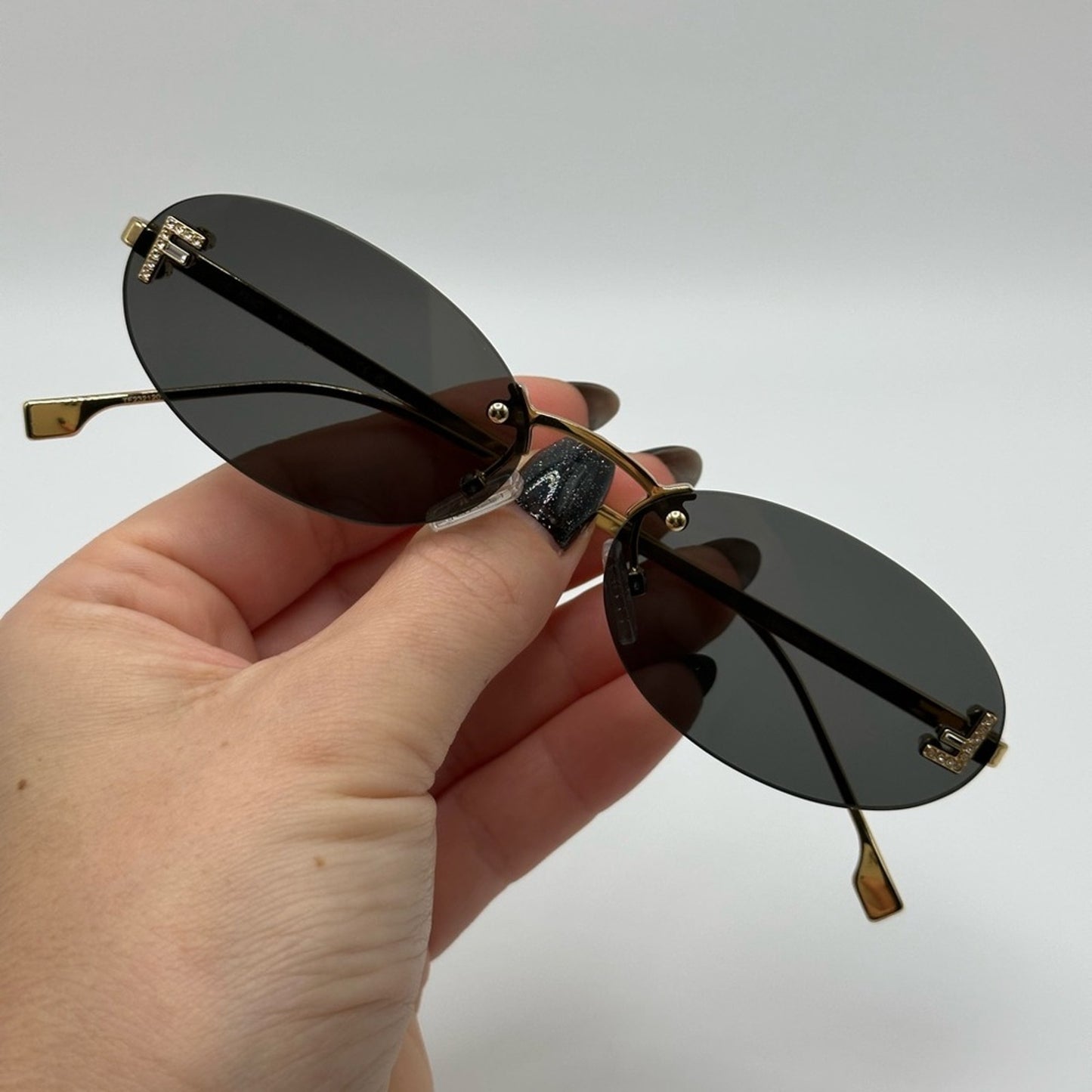 Fendi Sunglasses First Crystal Rimless FE4075US 30A Gold Shiny Grey Unisex
