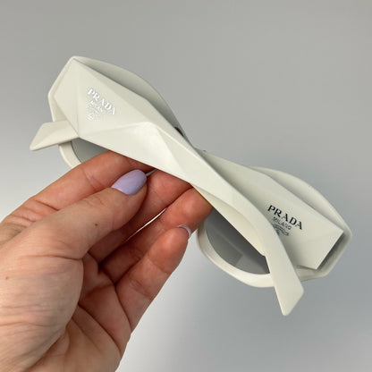 PRADA Sunglasses PR07YS 142130 White Grey Gradient Women