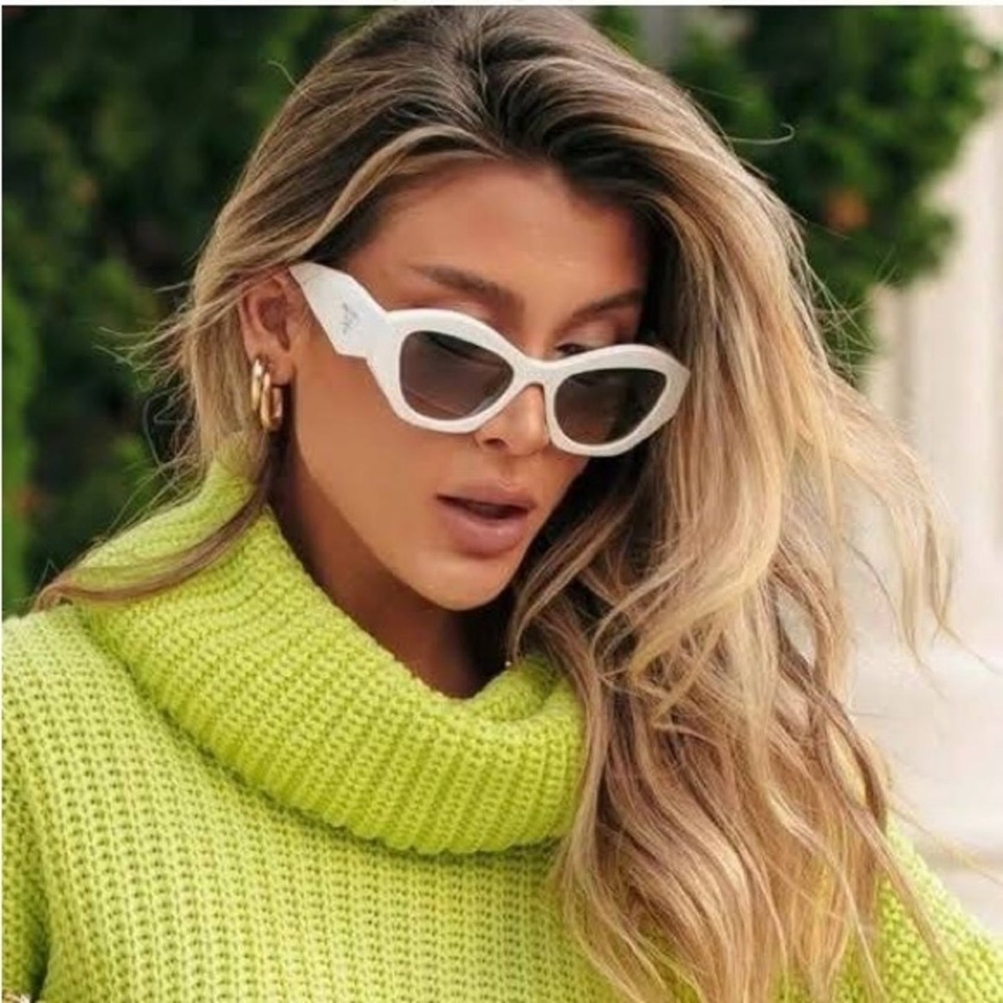 PRADA Sunglasses PR07YS 142130 White Grey Gradient Women