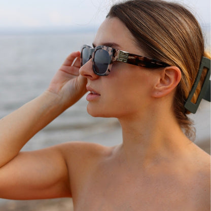 Givenchy Sunglasses GV40072I 55V Coloured Havana/Blue