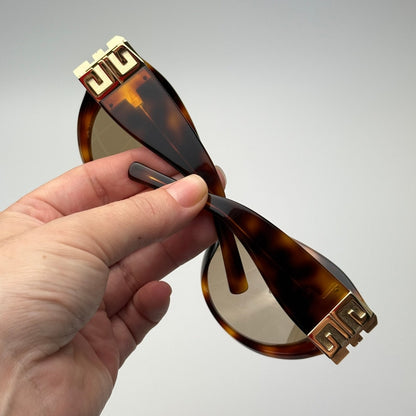 Givenchy Sunglasses GV40073I 53E Havana/Brown Unisex