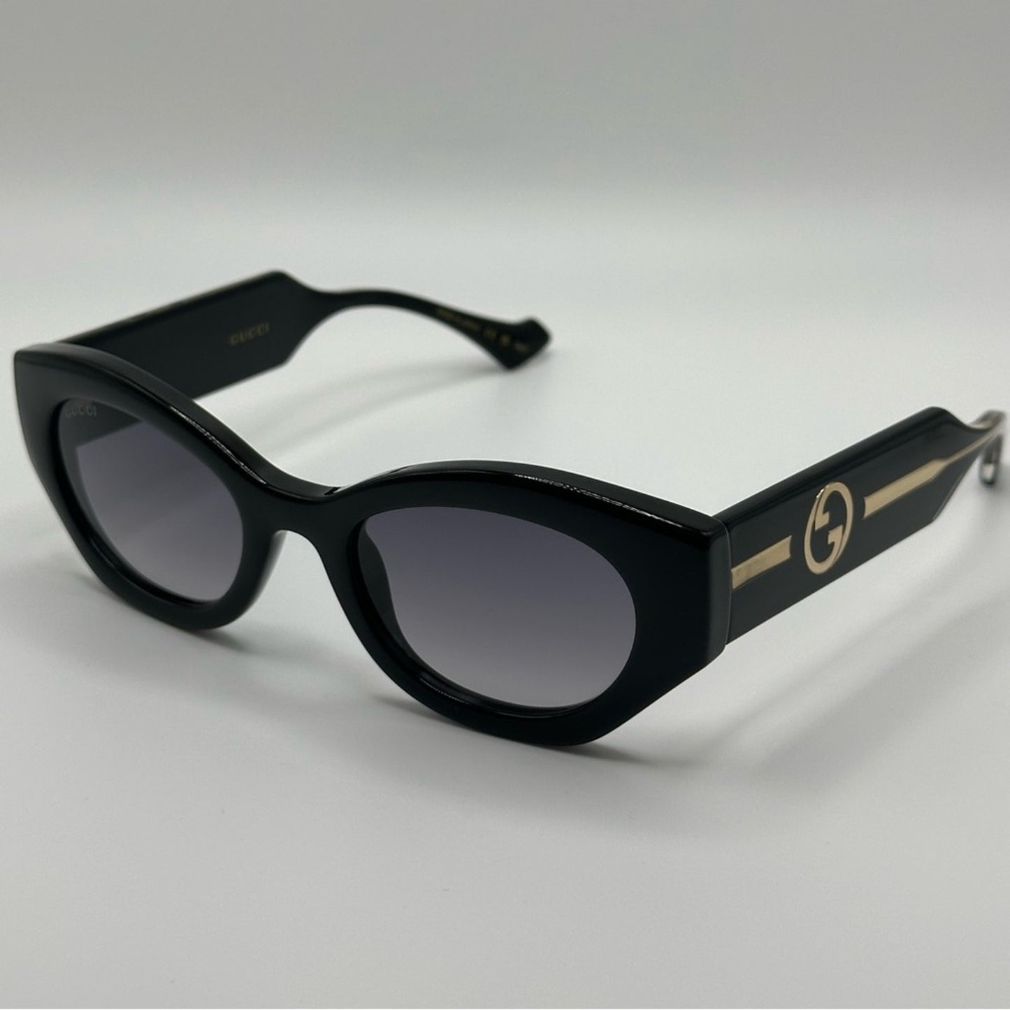 Gucci Sunglasses GG1553S 001 Black Grey Gradient Women