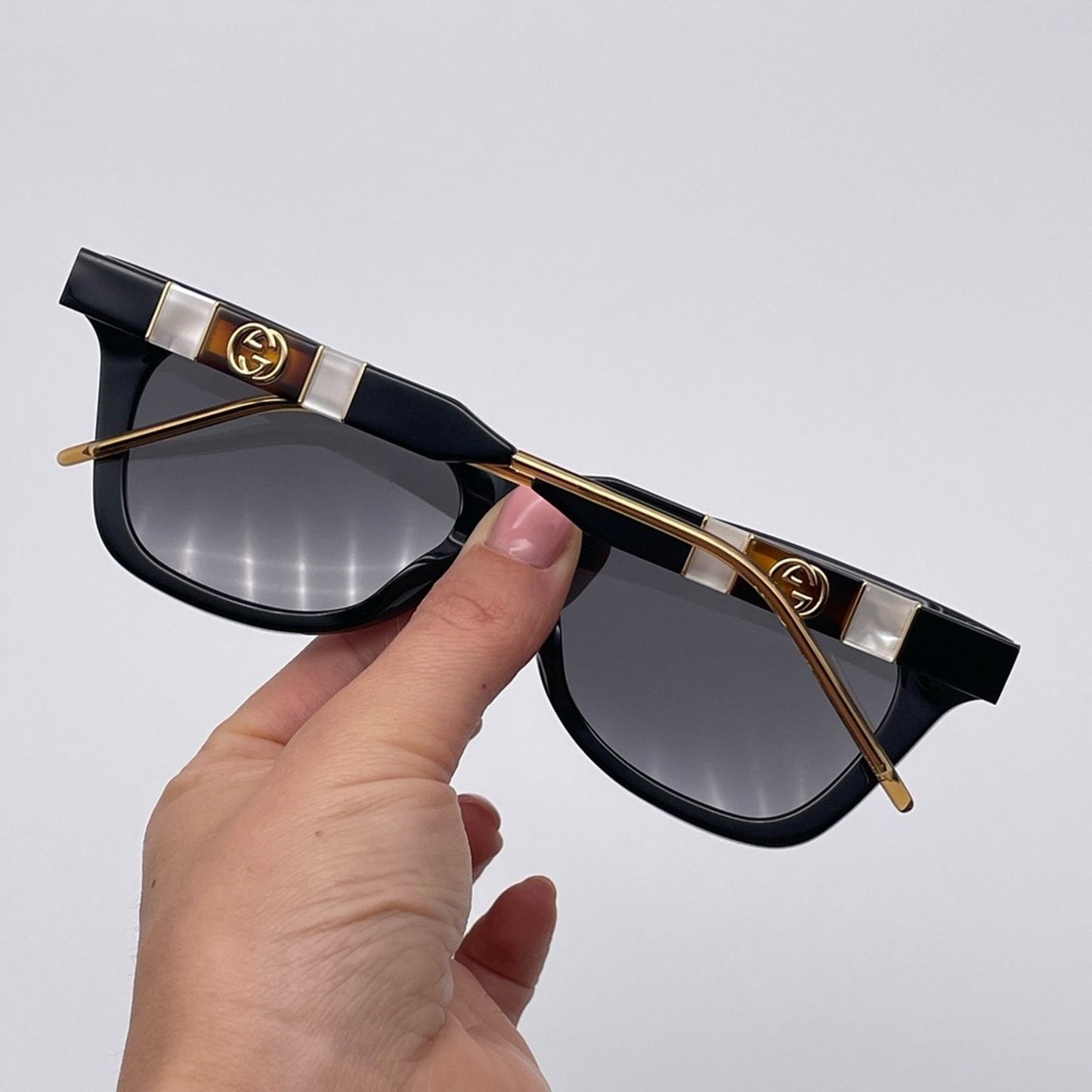 Gucci Sunglasses GG0598S 001 Black/Grey Women